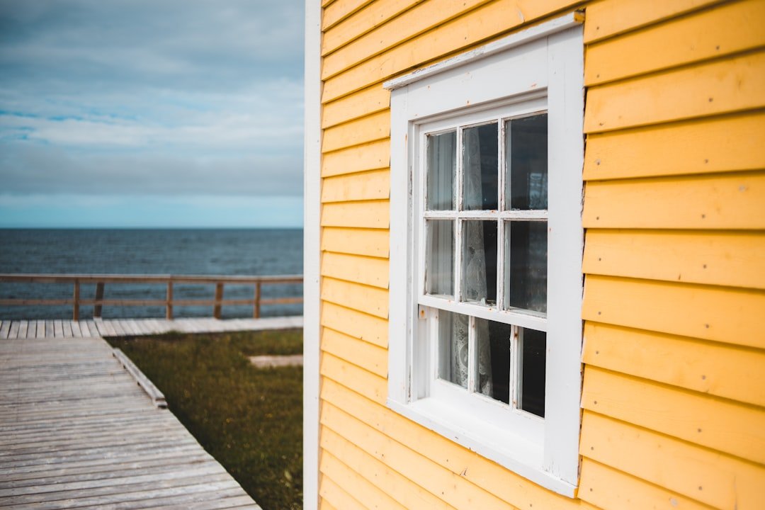 siding repair companies
